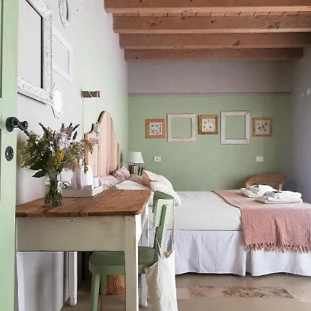 Ca Montemezzano Bed & Breakfast Verona