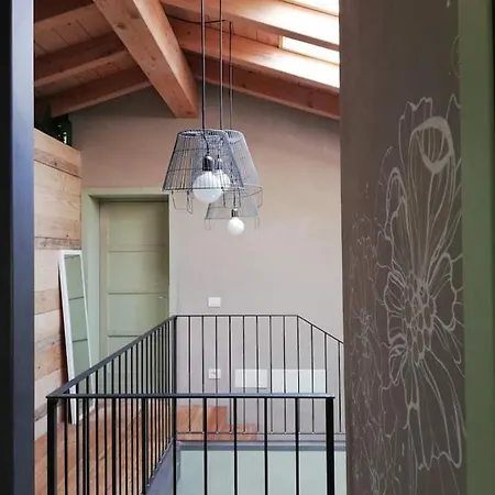 Ca Montemezzano Bed and Breakfast