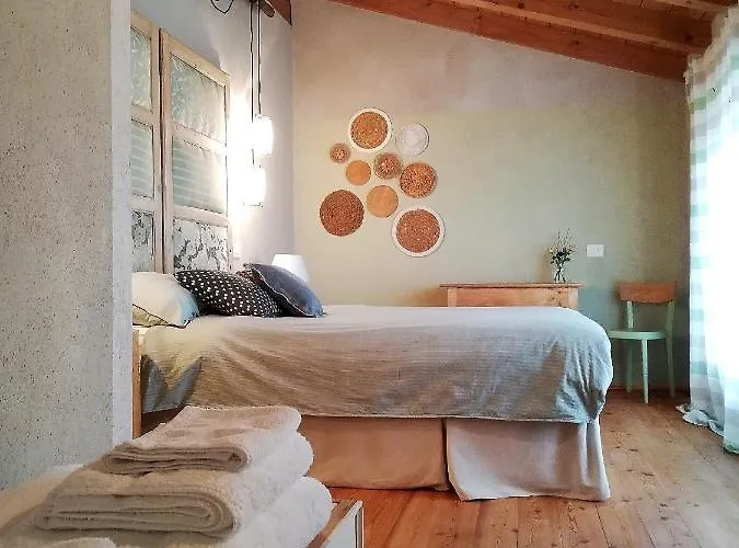 Ca Montemezzano לינה וארוחת בוקר 3*
